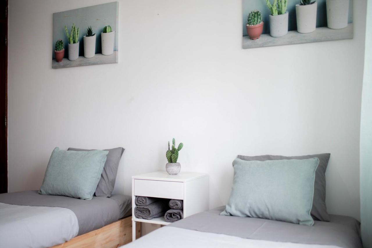Baleal Surf Emotions Hostel Екстериор снимка