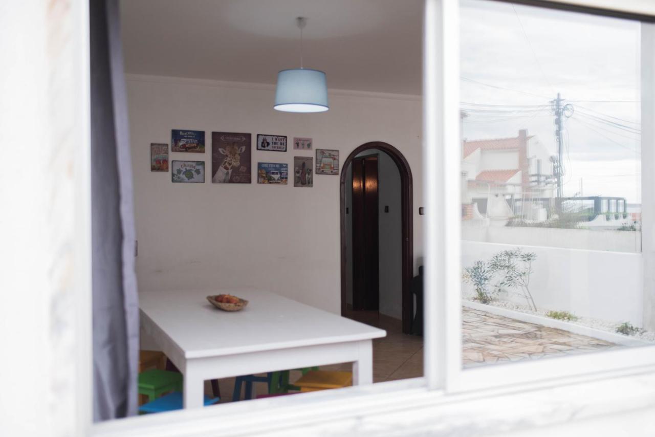 Baleal Surf Emotions Hostel Екстериор снимка